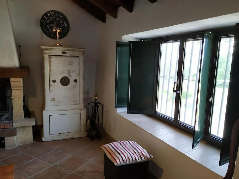 Chalet Casa Rural En Montellano Spain