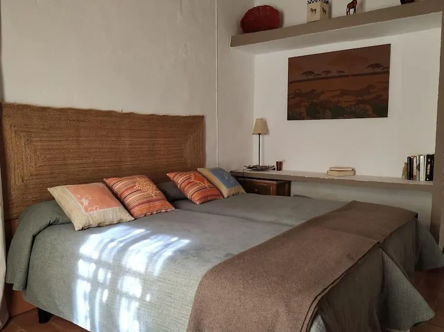 Chalet Casa Rural En Montellano